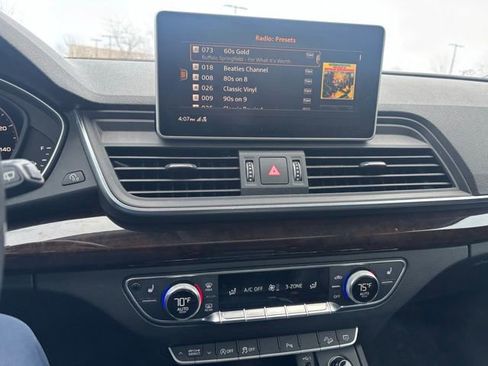 Used 2018 Audi Q5 2.0T Premium Plus w/ Premium Plus Package image 10