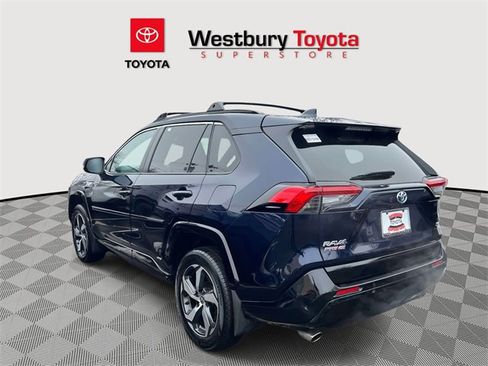 Certified 2023 Toyota RAV4 SE w/ Weather & Moonroof Package image 9