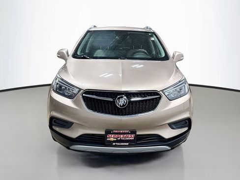 Used 2018 Buick Encore Preferred image 3
