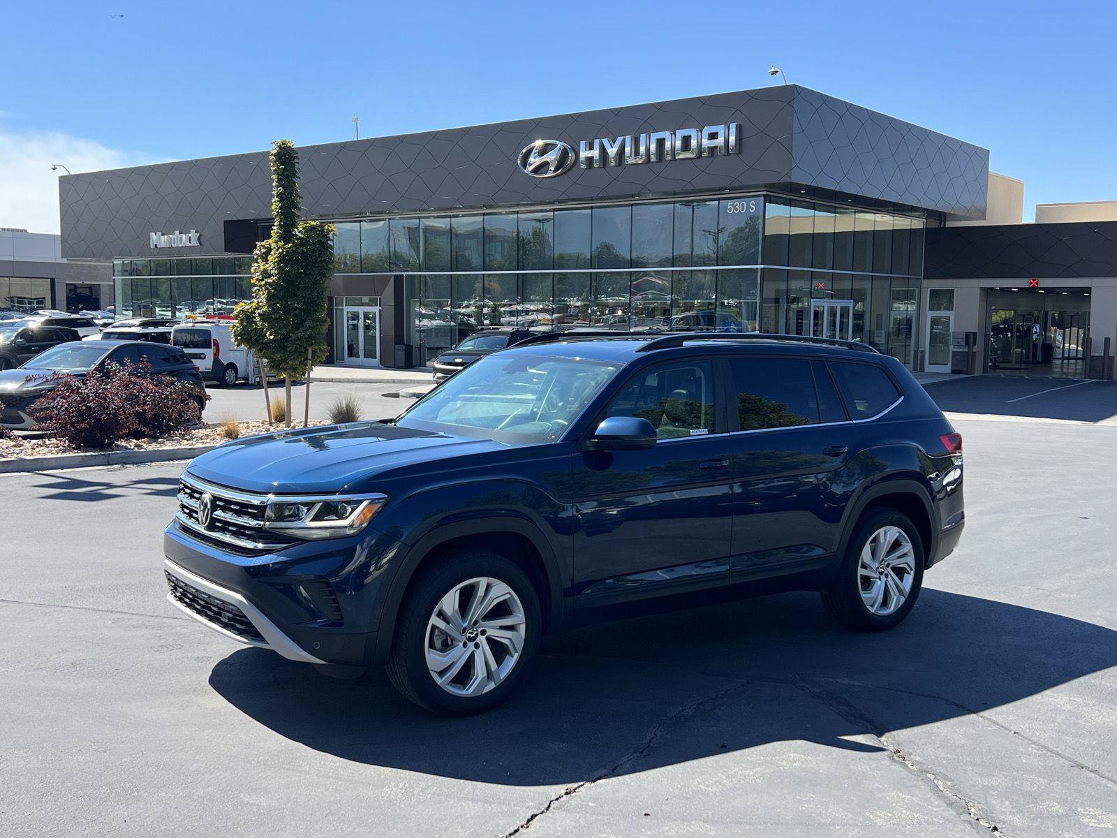 Used 2023 Volkswagen Atlas SE AWD/4WD image 1