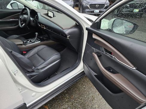 Used 2022 MAZDA CX-30 AWD 2.5 S w/ Premium Package image 29