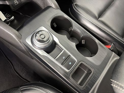 Certified 2024 Ford Escape Platinum image 23