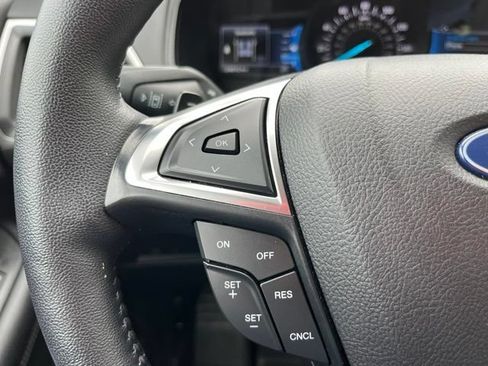 Used 2023 Ford Edge SEL w/ Convenience Package AWD/4WD image 17