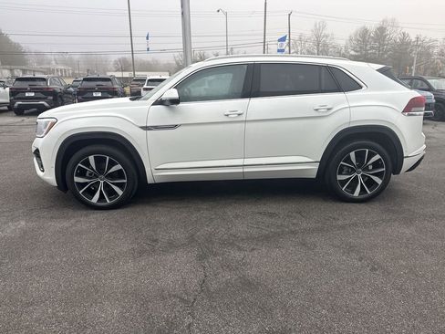 New 2026 Volkswagen Atlas Cross Sport SEL Premium R-Line AWD/4WD image 3
