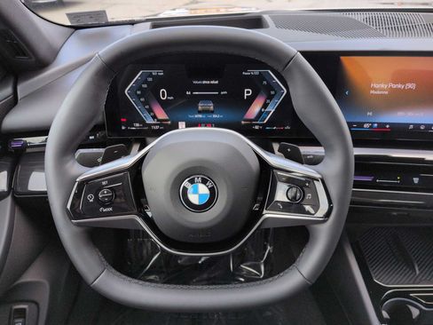 Used 2024 BMW 530i xDrive w/ Executive Package AWD/4WD image 25