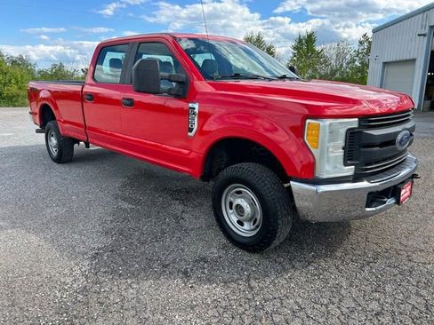 Used 2017 Ford F250 XL AWD/4WD image 1