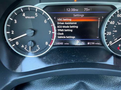 Used 2025 Nissan Sentra SV FWD image 40
