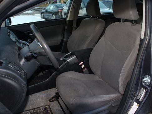 Used 2015 Toyota Prius One image 14