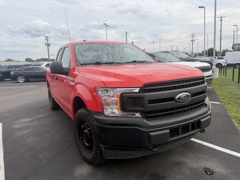 Used 2019 Ford F150 XL w/ Equipment Group 101A Mid AWD/4WD image 4