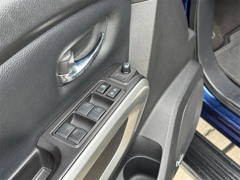 Used 2019 Nissan Titan PRO-4X w/ Pro-4x Convenience Package image 24