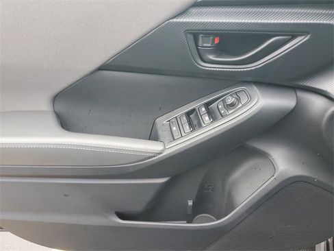 Certified 2025 Subaru Crosstrek 2.0i Premium image 15