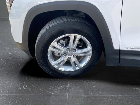 Used 2022 GMC Terrain SLE w/ Driver Convenience Package image 43