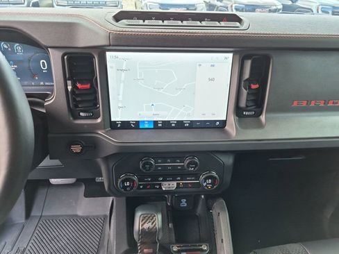 Used 2025 Ford Bronco Raptor w/ Interior Carbon Fiber Pack AWD/4WD image 23