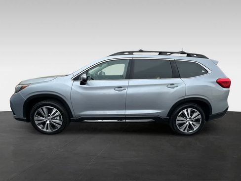 Used 2022 Subaru Ascent Limited w/ Technology Package image 3