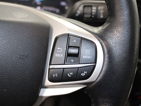 Used 2021 Ford Explorer Limited w/ Equipment Group 301A image 23