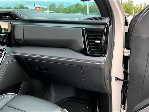 Used 2026 GMC Sierra 1500 AT4X AWD/4WD image 27