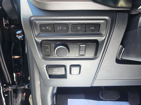 Used 2024 Ford F150 Raptor AWD/4WD image 16