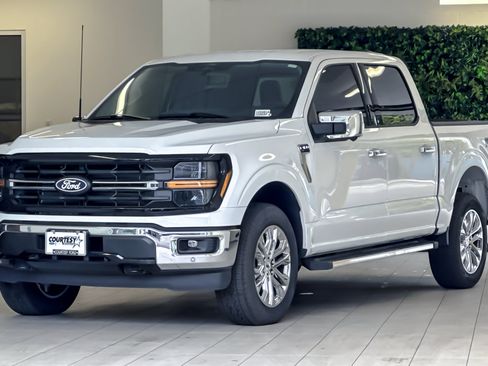 Used 2024 Ford F150 XLT w/ Equipment Group 303A High AWD/4WD image 8
