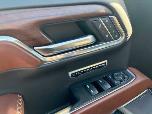 Certified 2023 GMC Sierra 1500 Denali Ultimate image 24