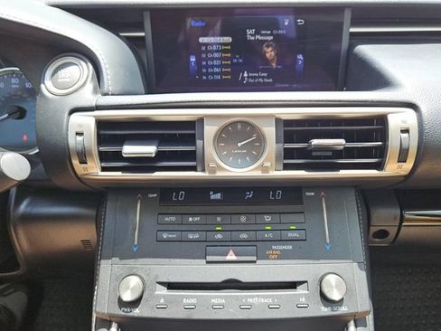 Used 2016 Lexus IS 300 AWD image 8