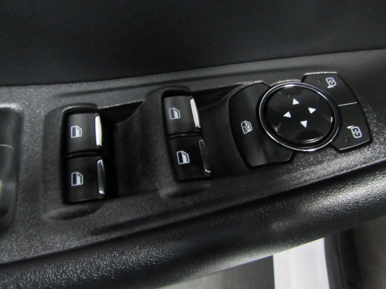 Used 2021 Ford Edge SEL AWD/4WD image 20