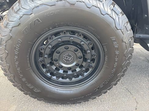 Used 2018 Jeep Wrangler Unlimited Sport S AWD/4WD image 30