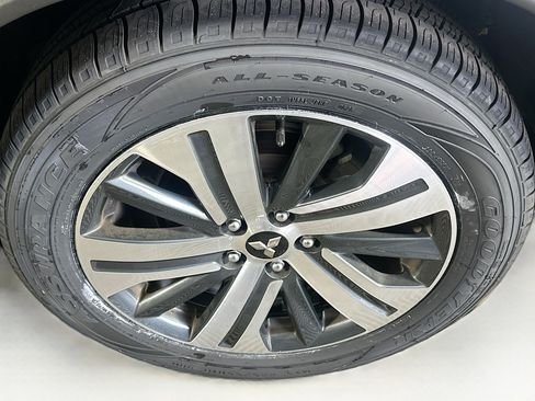 Used 2024 Mitsubishi Outlander Sport AWD image 11