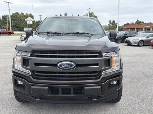 Used 2018 Ford F150 XLT w/ Equipment Group 302A Luxury AWD/4WD image 9