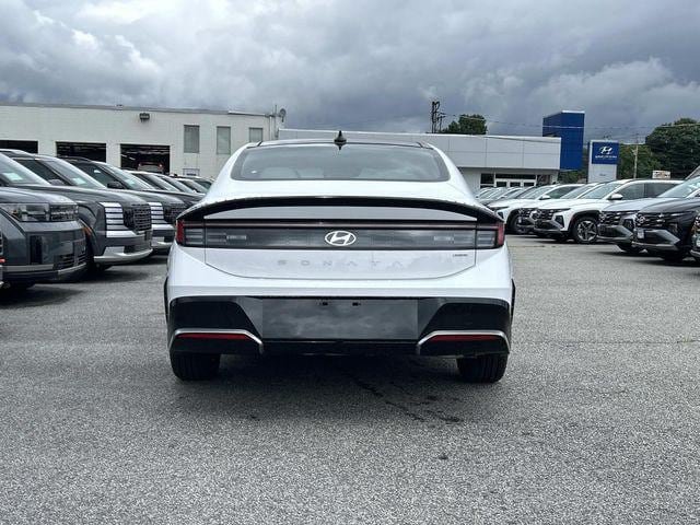 New 2026 Hyundai Sonata SEL FWD image 3
