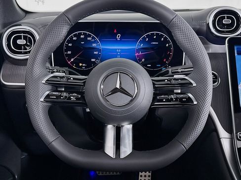 New 2026 Mercedes-Benz GLC 300 image 17