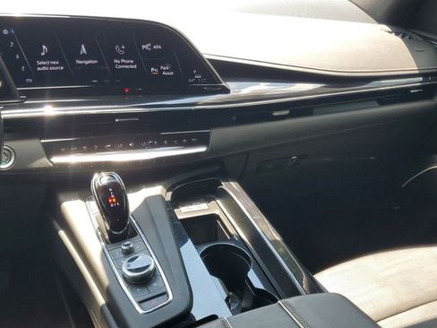 Certified 2024 Cadillac Escalade Sport w/ LPO, ONYX Package image 15