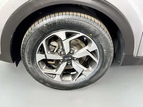 Used 2022 Kia Sportage LX FWD image 37