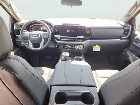 New 2026 GMC Sierra 1500 Elevation w/ Elevation Premium Package image 13