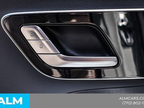 Used 2024 Mercedes-Benz EQE 500 4MATIC Sedan image 55