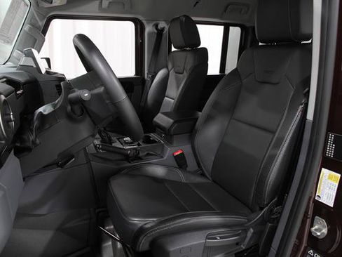 Used 2024 INEOS Grenadier Fieldmaster image 6