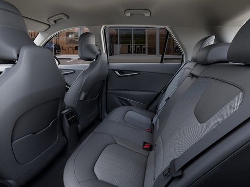 New 2025 Kia Niro Wind image 18