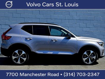 New 2026 Volvo XC40 B5 Plus w/ Protection Package Premier