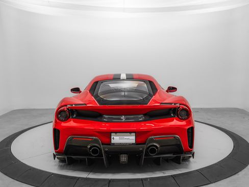 Certified 2020 Ferrari 488 Pista Coupe RWD image 11
