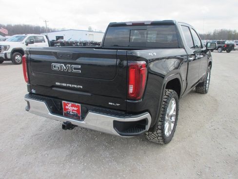 New 2026 GMC Sierra 1500 SLT w/ SLT Convenience Package AWD/4WD image 5