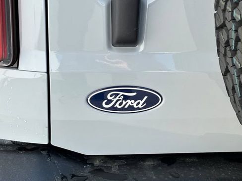 New 2026 Ford Bronco Outer Banks AWD/4WD image 26
