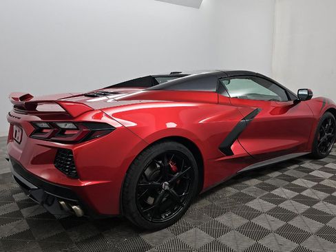 Used 2021 Chevrolet Corvette Stingray Premium Conv w/ Z51 Performance Package RWD image 6
