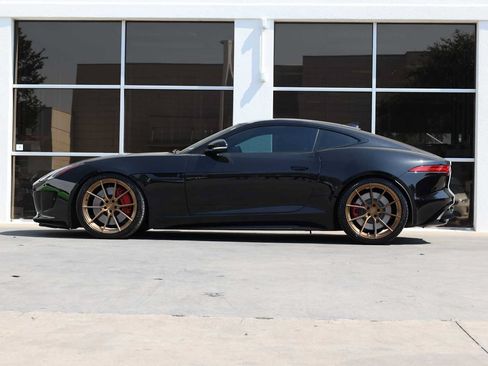 Used 2016 Jaguar F-TYPE R AWD/4WD image 11