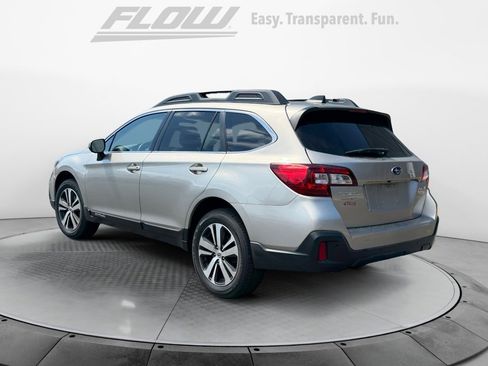 Used 2019 Subaru Outback 2.5i Limited image 6