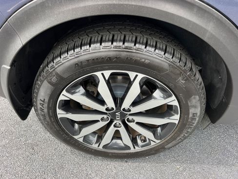 Used 2018 Kia Sportage EX w/ Option Group 040 AWD/4WD image 18