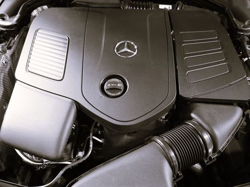 Used 2025 Mercedes-Benz C 300 4MATIC Sedan image 68