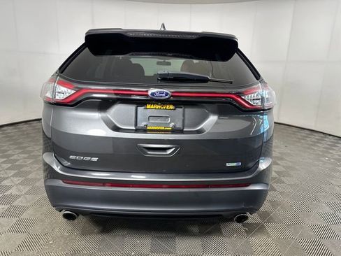 Used 2017 Ford Edge SE AWD/4WD image 4