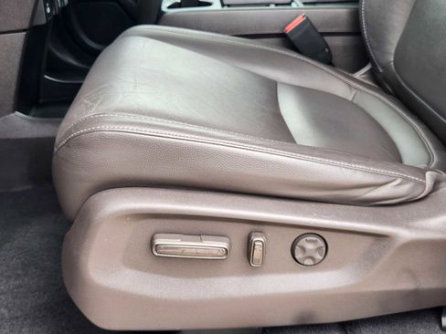 Certified 2022 Honda Odyssey Touring image 24