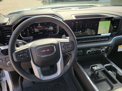 New 2026 GMC Sierra 1500 SLT w/ SLT Premium Plus Package RWD image 15
