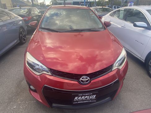 Used 2016 Toyota Corolla S Special Edition image 3