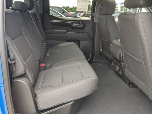 Used 2024 Chevrolet Silverado 1500 RST w/ Z71 Off-Road Package image 37